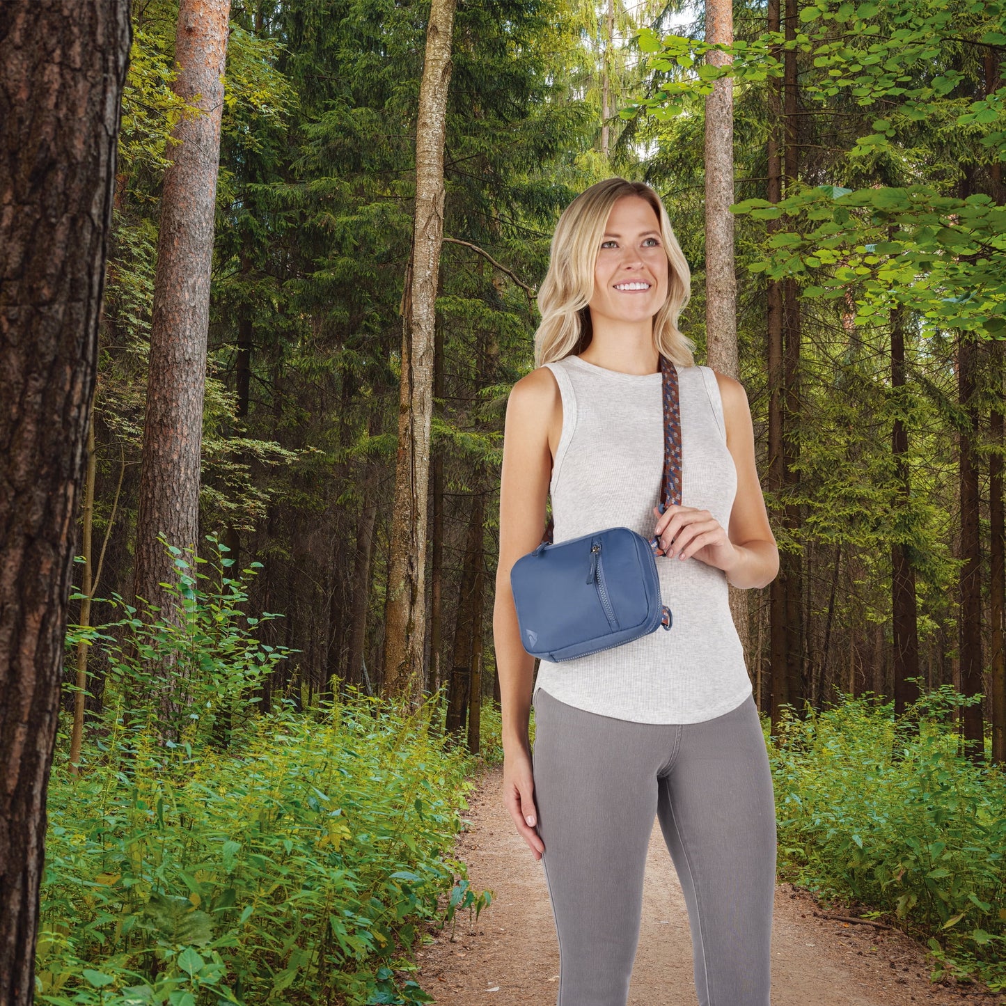 Ozark Trail Santa Ana 2 Ltr Unisex Crossbody Bag for Adults and Teens, Blue